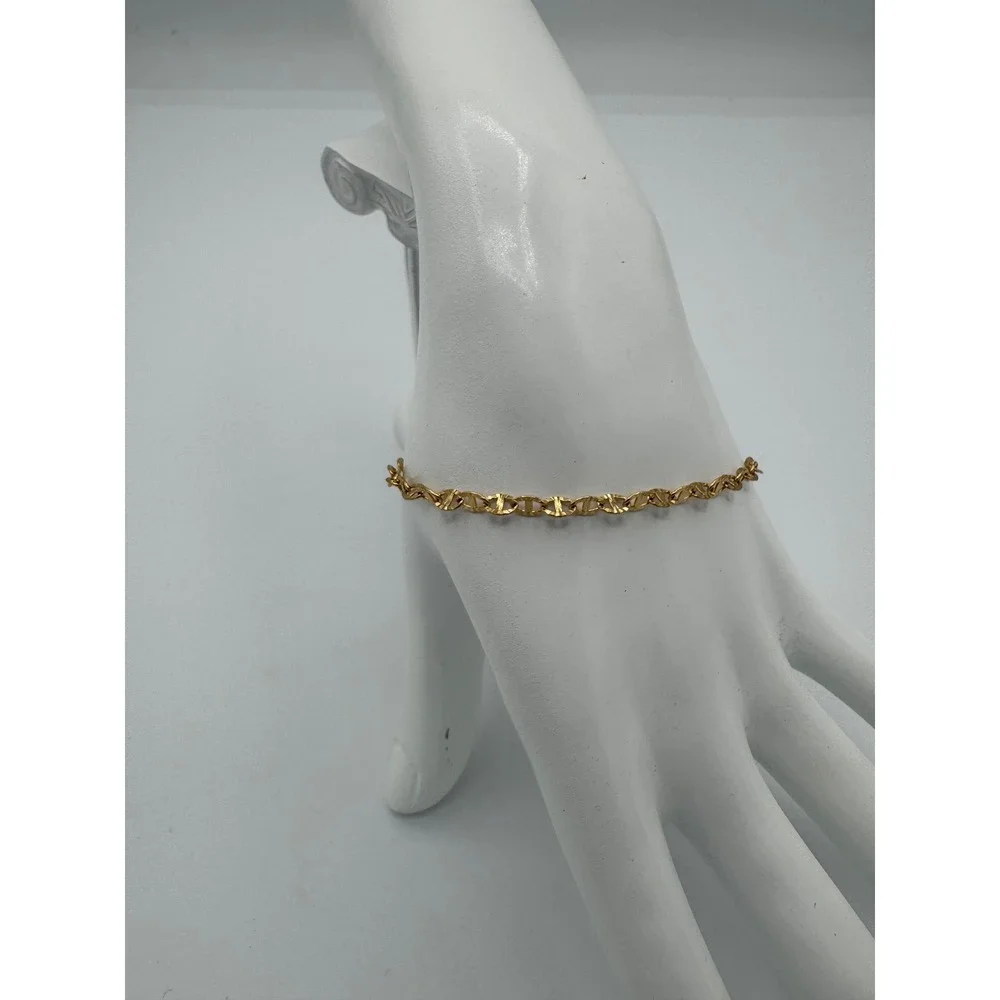 Oshena Dainty Oval Sunburst Chain Link Bracelet Women Gold Lobster Clasp